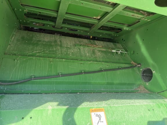 Image of John Deere S770 equipment image 4