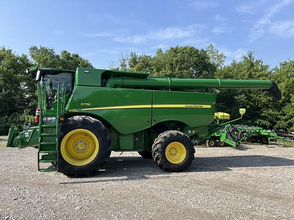 Image of John Deere S770 equipment image 1