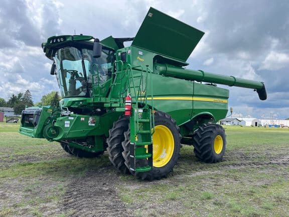 Image of John Deere S770 Primary image