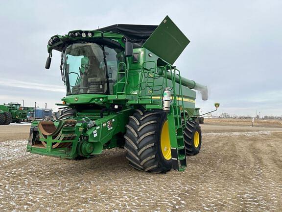 Image of John Deere S770 Primary image