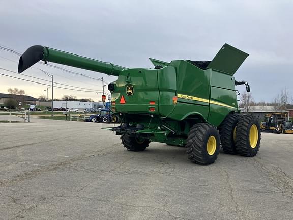 Image of John Deere S770 equipment image 4