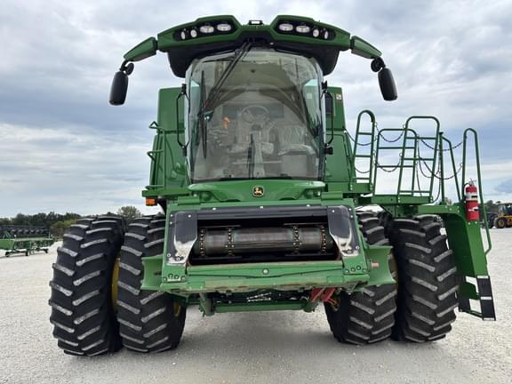 Image of John Deere S770 equipment image 3