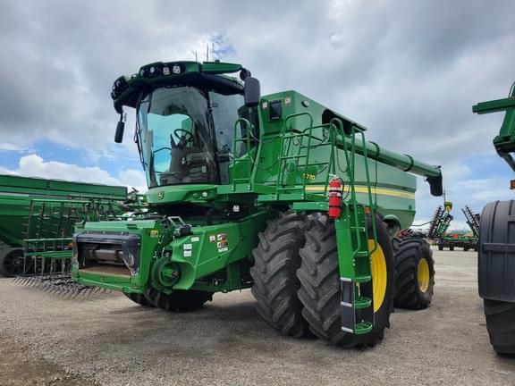 Image of John Deere S770 Primary image