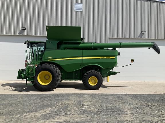 Image of John Deere S770 Primary image