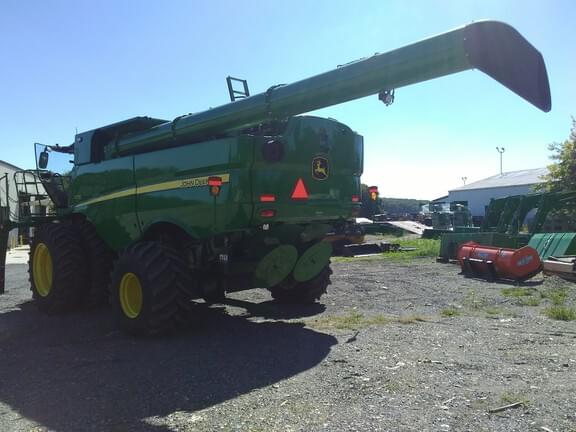 Image of John Deere S770 equipment image 3