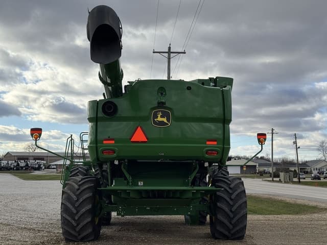 Image of John Deere S770 equipment image 3