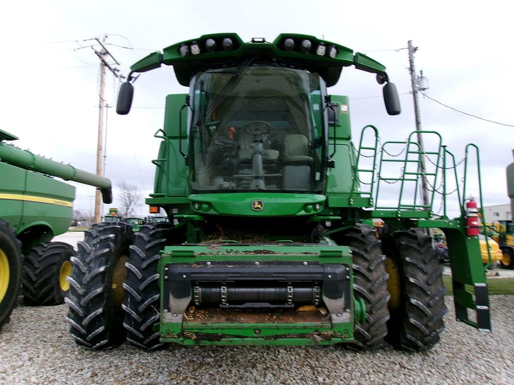 Image of John Deere S770 Primary image