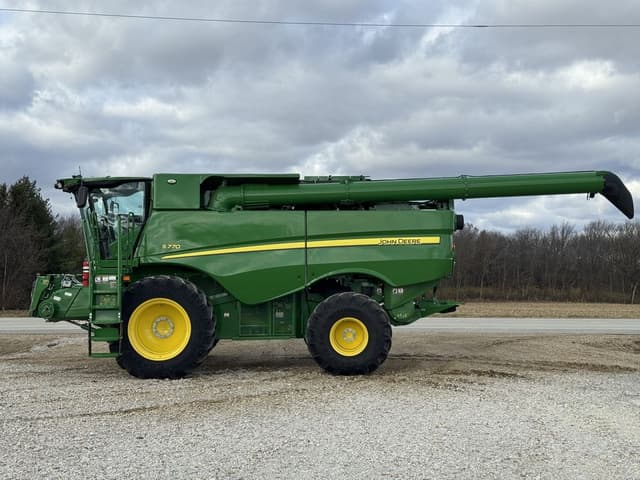 Image of John Deere S770 equipment image 1