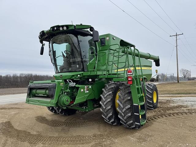 Image of John Deere S770 equipment image 4