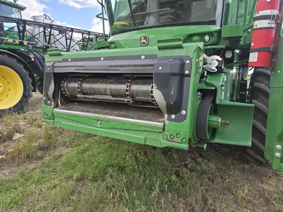 Image of John Deere S770 equipment image 3