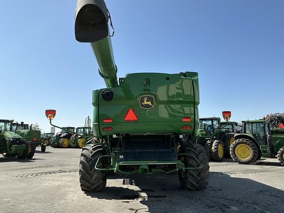 Image of John Deere S770 equipment image 3