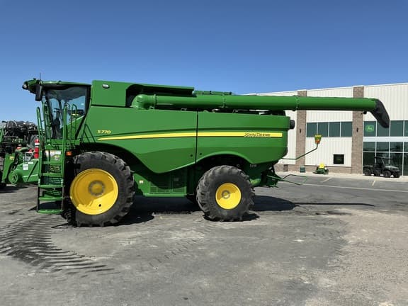 Image of John Deere S770 equipment image 1
