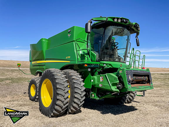 Image of John Deere S770 equipment image 2