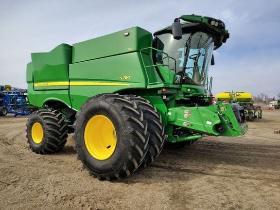 2024 John Deere S780 Equipment Image0