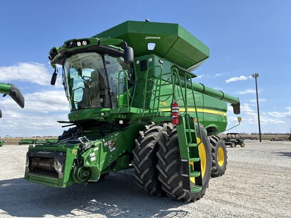 Image of John Deere S780 Primary image