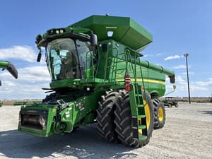2024 John Deere S780 Image