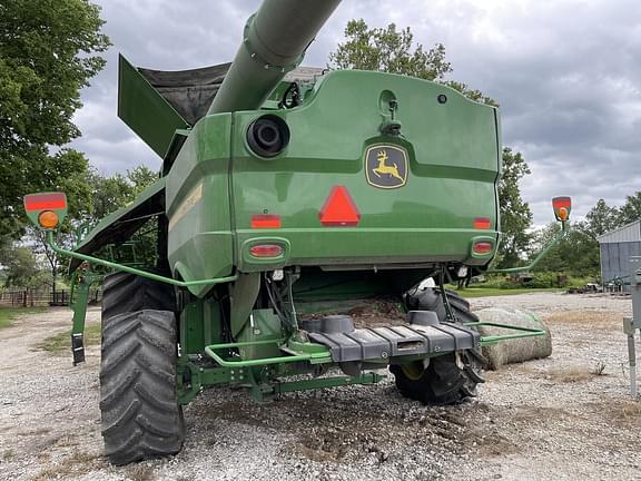 Image of John Deere S780 equipment image 2