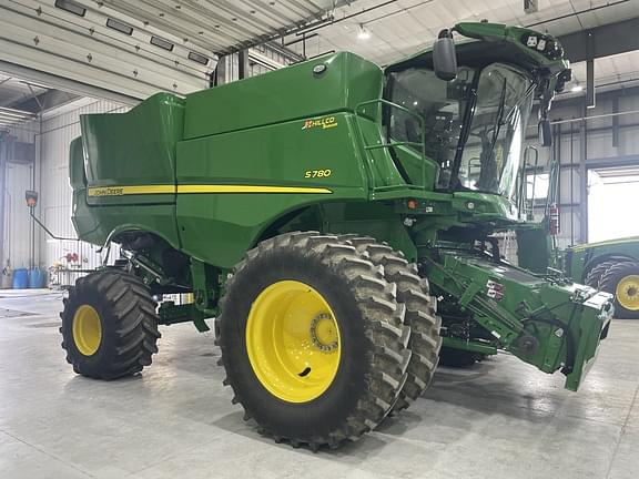 Image of John Deere S780 equipment image 4