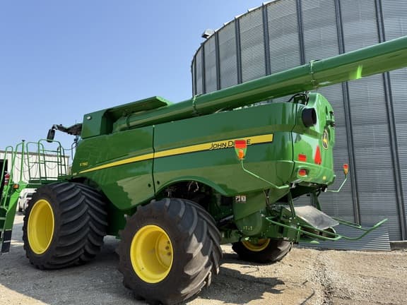 Image of John Deere S780 equipment image 3