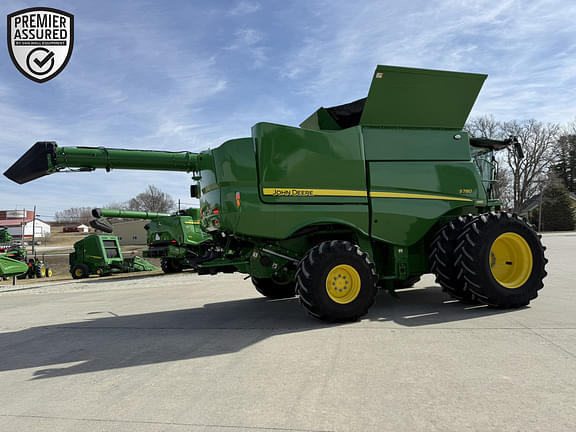 Image of John Deere S780 equipment image 2