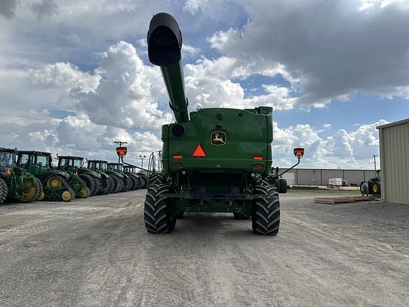 Image of John Deere S780 equipment image 3
