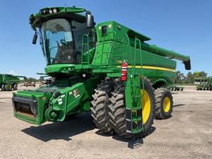 2024 John Deere S780 Image
