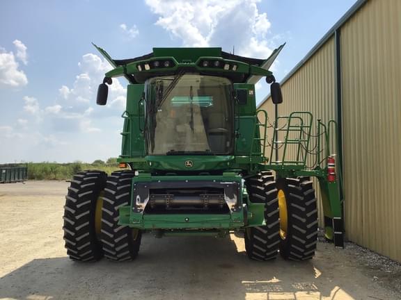 Image of John Deere S780 equipment image 3