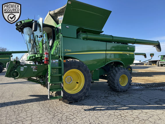Main image John Deere S780