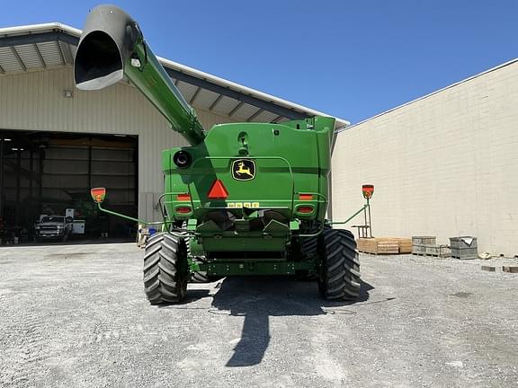 Image of John Deere S780 equipment image 4