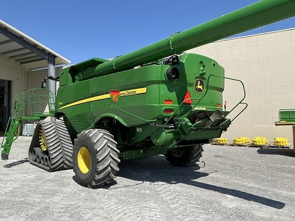 Image of John Deere S780 equipment image 3