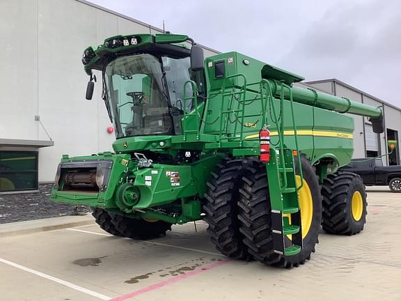 Image of John Deere S780 equipment image 4