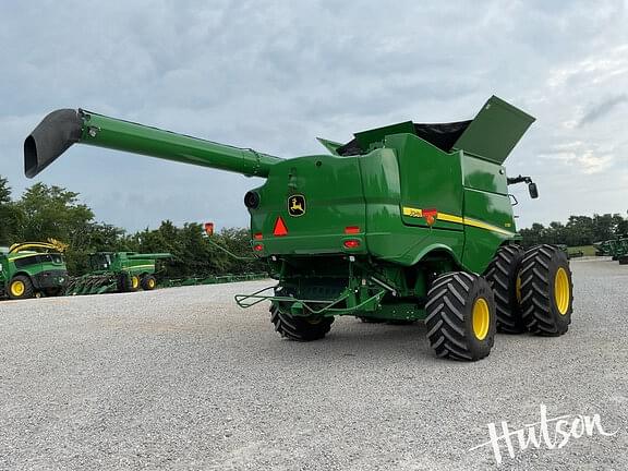Image of John Deere S780 equipment image 4