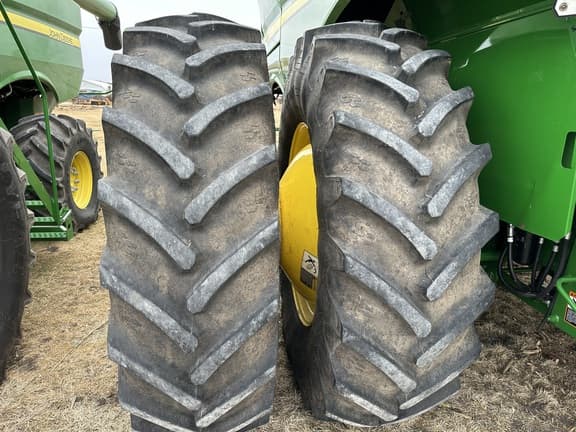 Image of John Deere S780 equipment image 3