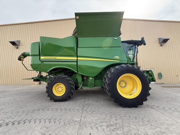 2024 John Deere S780 Equipment Image0