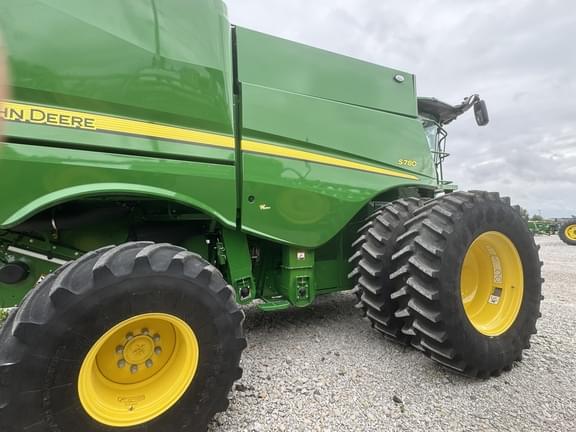 Image of John Deere S780 equipment image 3