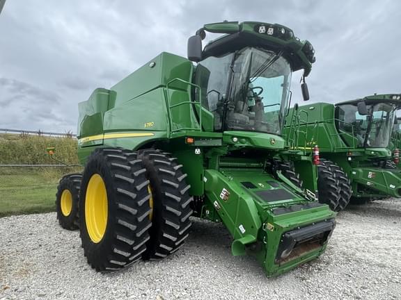 Image of John Deere S780 equipment image 2