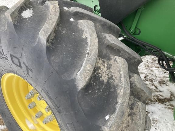 Image of John Deere S780 equipment image 4
