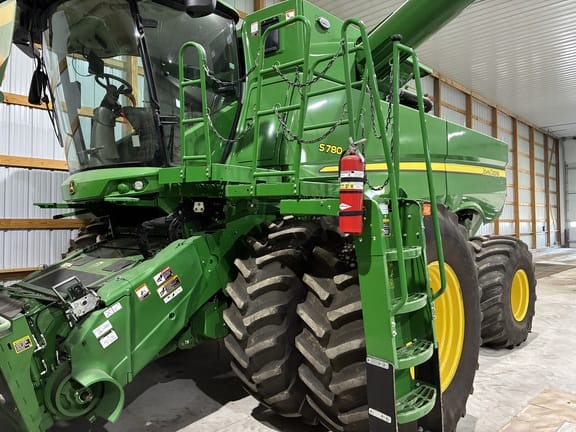 2024 John Deere S780 Equipment Image0