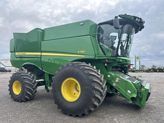 Image of John Deere S780 equipment image 1