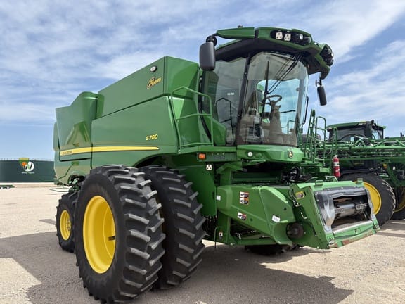 2024 John Deere S780 Equipment Image0