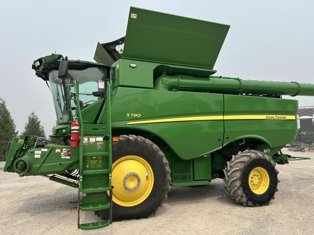 Image of John Deere S780 Primary image