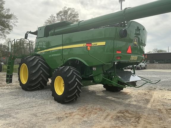 Image of John Deere S780 equipment image 4