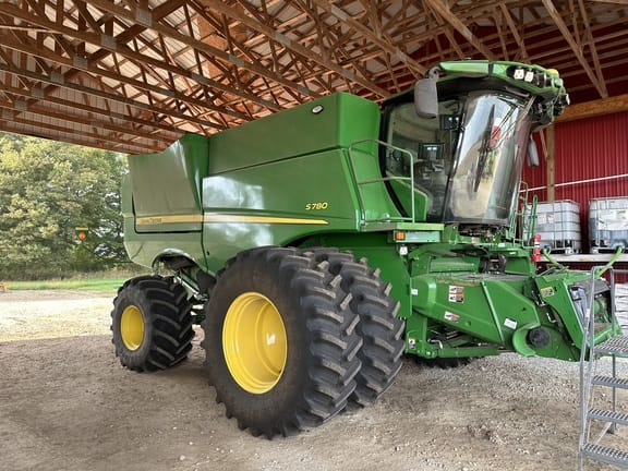 2024 John Deere S780 Equipment Image0