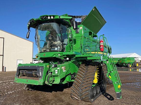 Image of John Deere S780 Primary image