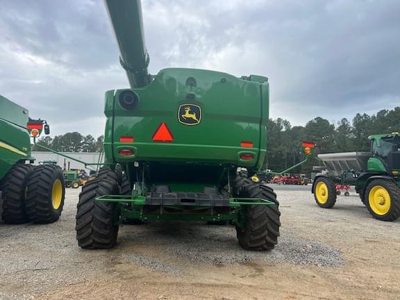 Image of John Deere S780 equipment image 3