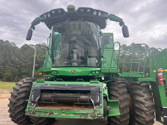 Image of John Deere S780 Primary image