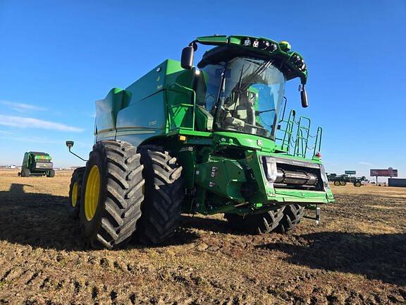 Image of John Deere S780 equipment image 3