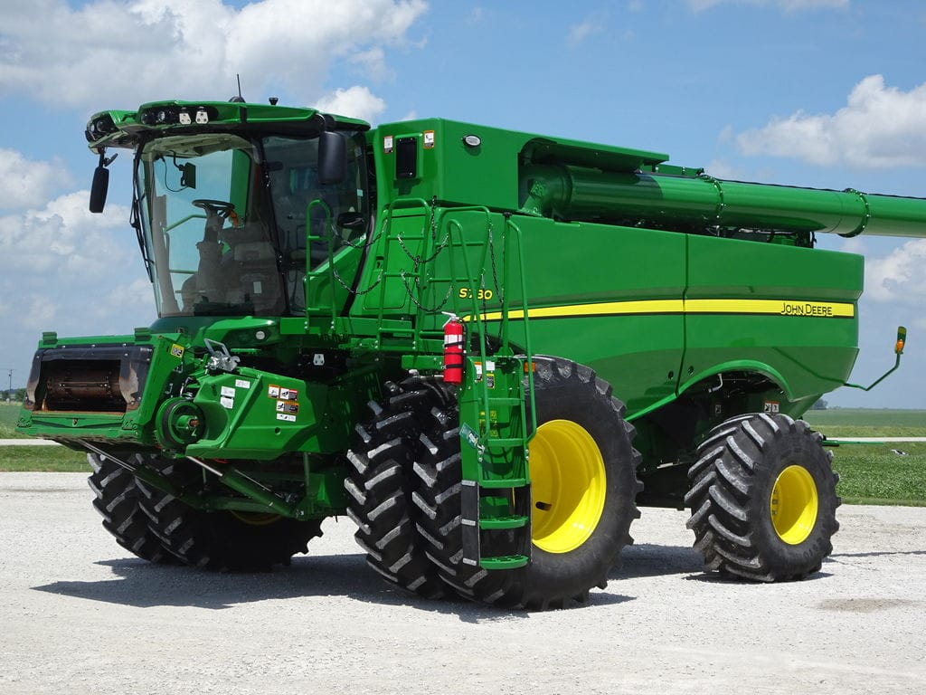 2024 John Deere S780 Equipment Image0