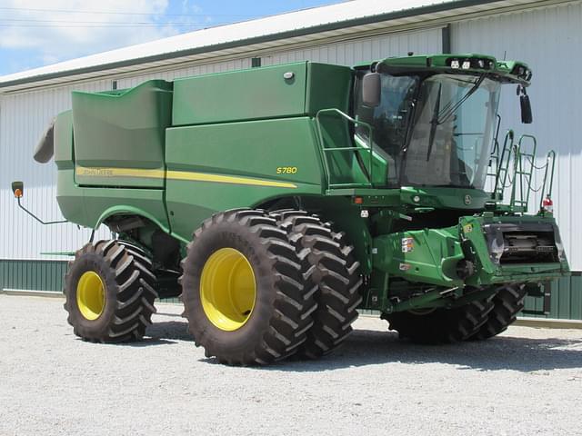 Image of John Deere S780 equipment image 3