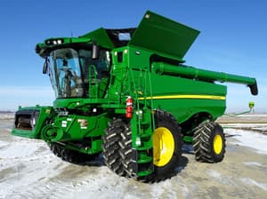 2024 John Deere S780 Image